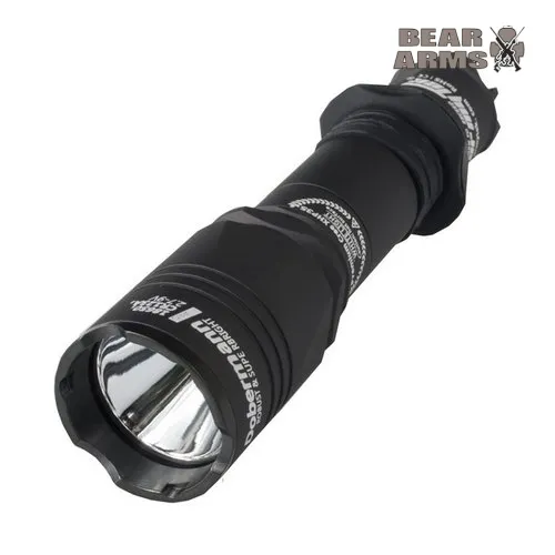 Фонарь Armytek Dobermann Pro XHP35 HI